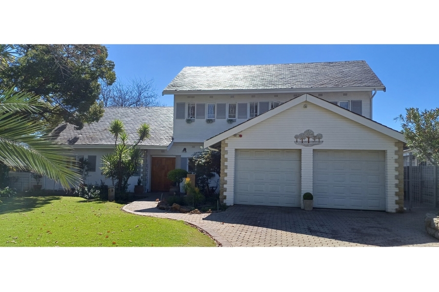 5 Bedroom Property for Sale in Jim Fouchepark Free State